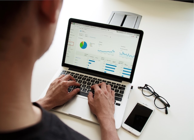 starting-a-bookkeeping-and-tax-preparation-business -1