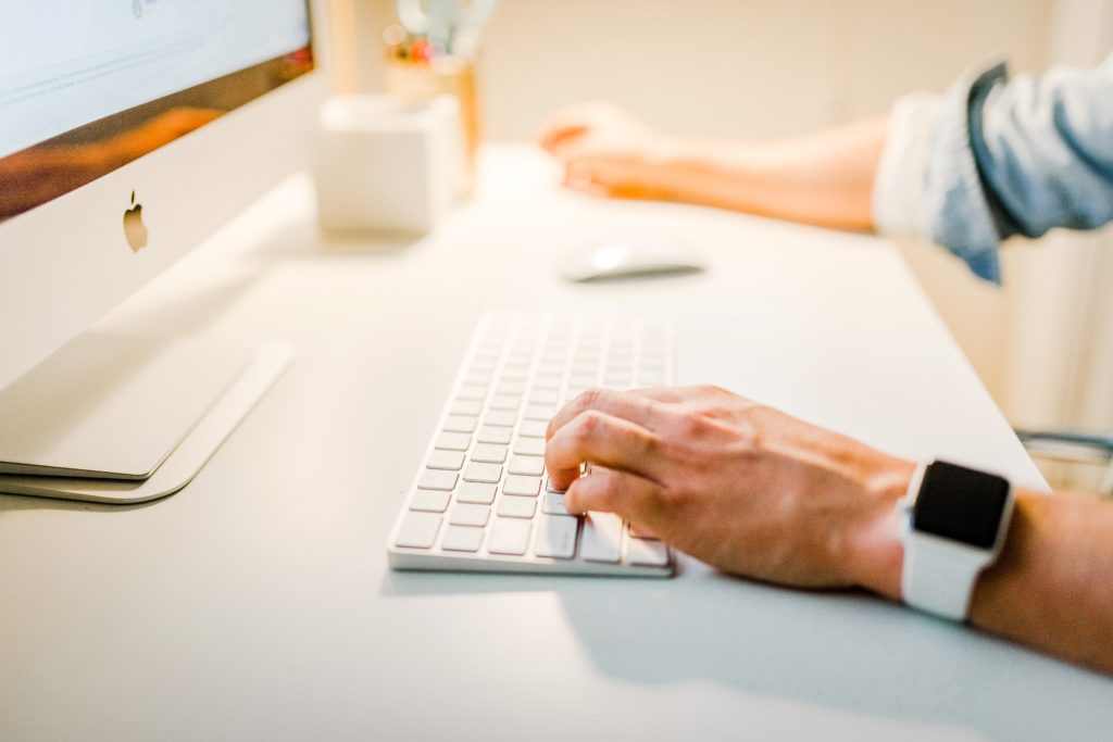 Simple Ways to Manage Your Expenses as a Small Business
