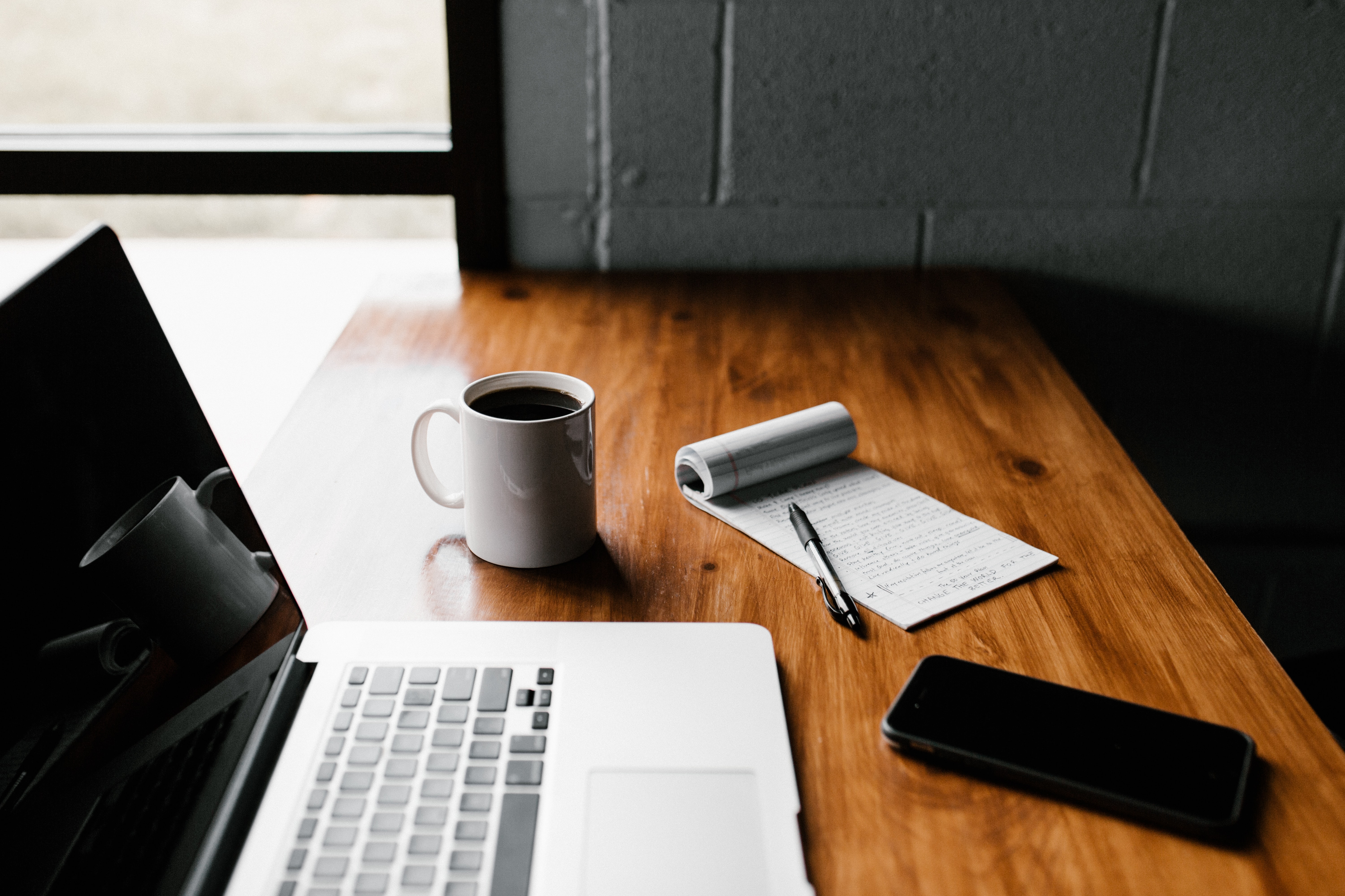  Learn about the benefits of using desktop user applications for tax professionals, accountants, and bookkeepers.